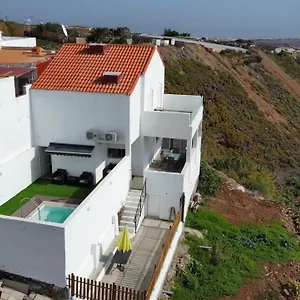 https://villa-adrin.in-canary-islands.com